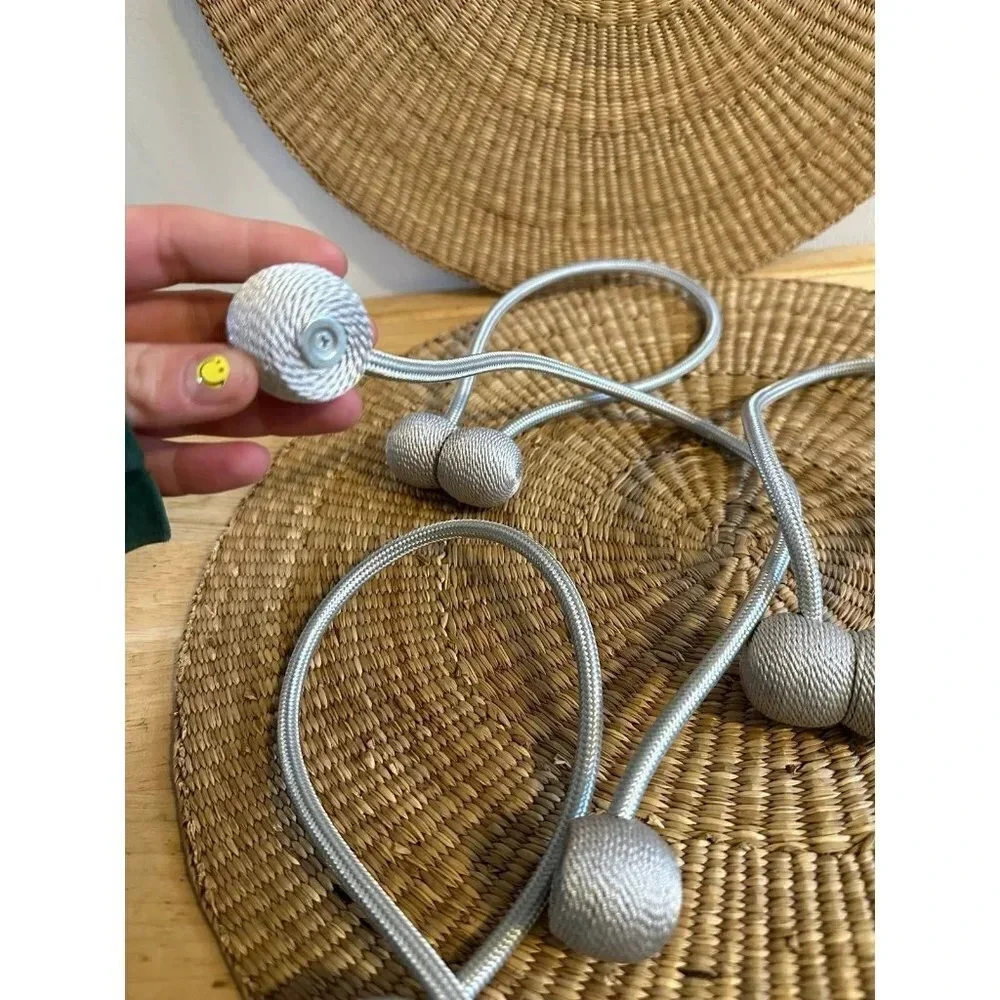 Set of 4 Magnetic Curtain holders